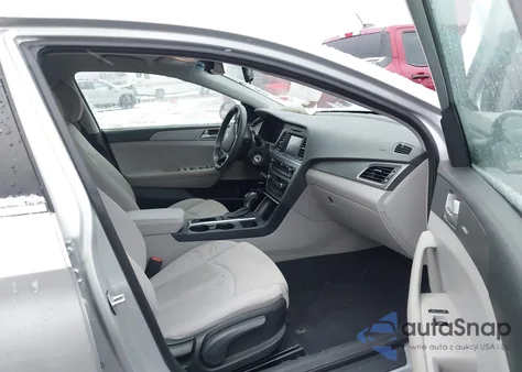 2016 Hyundai Sonata Se из США, поврежденный, VIN 5NPE24AF3GH337754